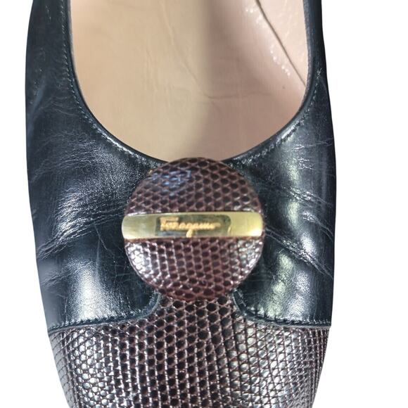 Salvatore Ferragamo Low Heel Pumps Two-Toned Rounded Toe | 10 AAA - Picture 8 of 12